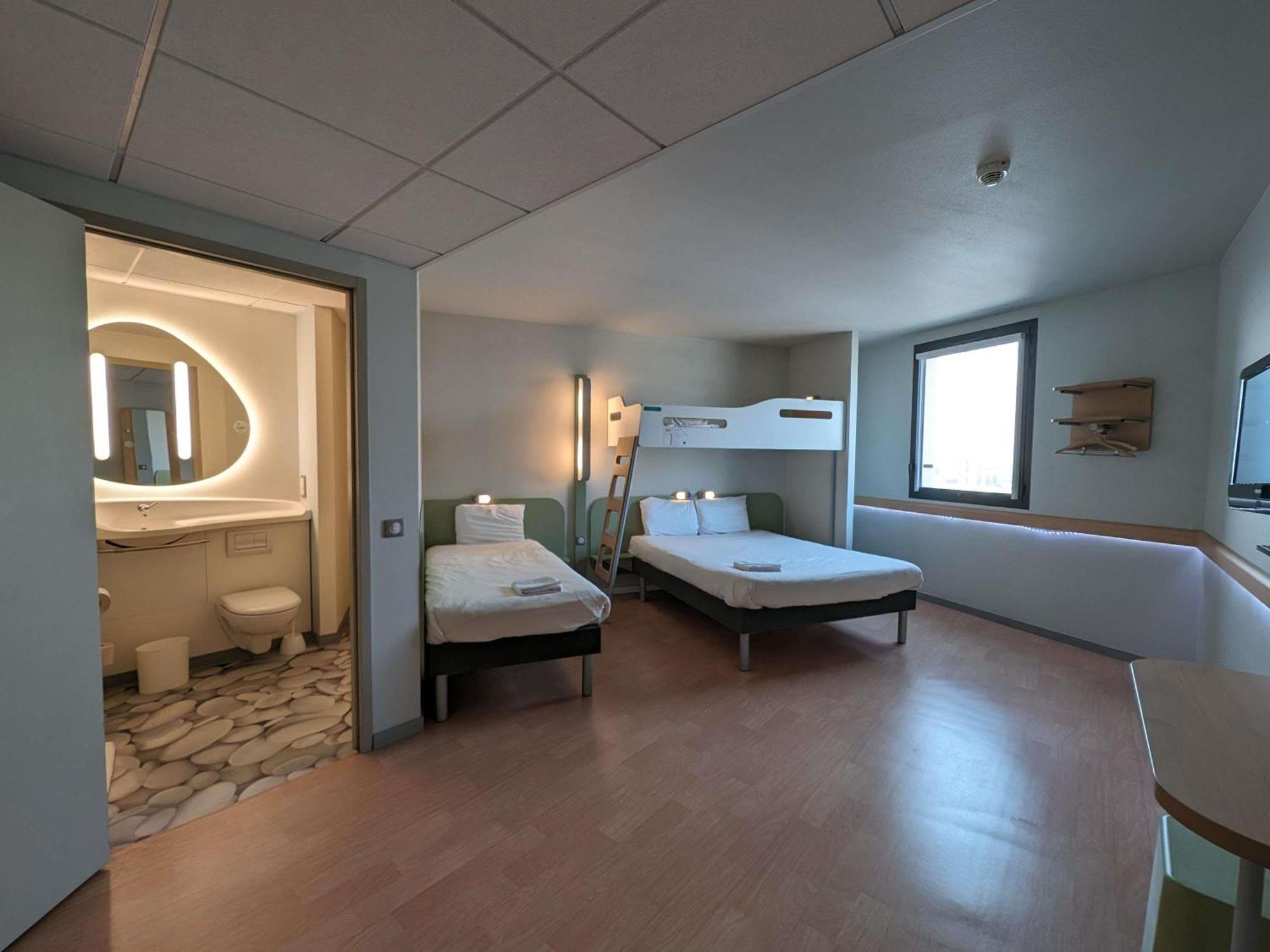 Chambre Familiale